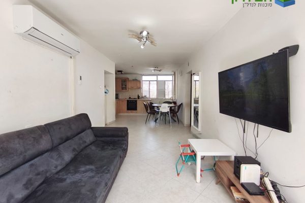 b4cd9c8b-2be2-448c-bb95-5ed9c7f95378